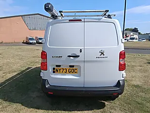 Used 2024 Peugeot Expert Professional Premium White - Interior and Exterior details 4