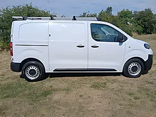 Used 2024 Peugeot Expert Professional Premium White - Interior and Exterior details 6