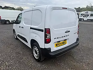 Used 2024 Peugeot Partner 1000 Professional Standard White - Interior and Exterior details 5