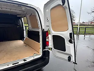 Used 2024 Peugeot Partner 950 Professional White - Interior and Exterior details 11
