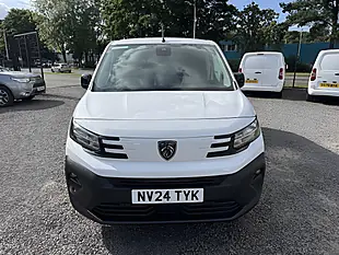 Used 2024 Peugeot Partner Asphalt Ice White - Interior and Exterior details 2