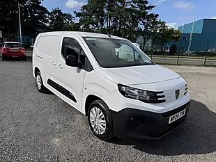 Used 2024 Peugeot Partner Asphalt Ice White - Interior and Exterior details 3