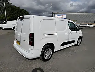 Used 2024 Peugeot Partner Asphalt Ice White - Interior and Exterior details 5