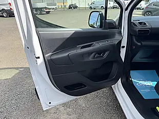 Used 2024 Peugeot Partner Asphalt Ice White - Interior and Exterior details 8