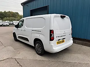 Used 2024 Peugeot Partner Asphalt White - Interior and Exterior details 12