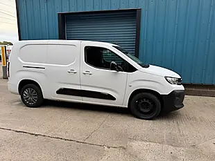 Used 2024 Peugeot Partner Asphalt White - Interior and Exterior details 6