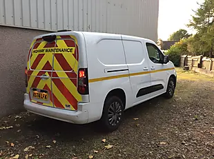 Used 2024 Peugeot Partner Partner Pv Long Asphalt White - Interior and Exterior details 3