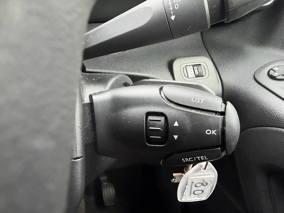 Used 2024 Peugeot Partner Pro-Premium+ Long White - Interior and Exterior details 19