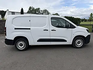 Used 2024 Peugeot Partner Pro-Premium+ Long White - Interior and Exterior details 8