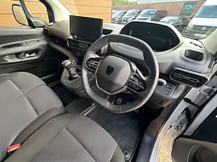 Used 2024 Peugeot Partner Professional L1 Ice White - Interior and Exterior details 16