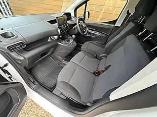 Used 2024 Peugeot Partner Professional L1 Ice White - Interior and Exterior details 20