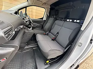 Used 2024 Peugeot Partner Professional L1 Ice White - Interior and Exterior details 19