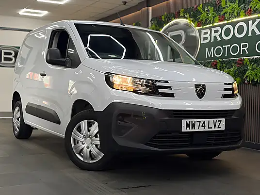 2024 Peugeot Partner Professional L1 BLUEHDI