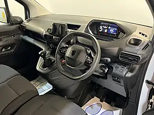 Used 2024 Peugeot Partner Professional L2 White - Interior and Exterior details 10