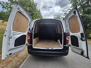 Used 2024 Peugeot Partner Professional Long Panel Van Ice White - Interior and Exterior details 7