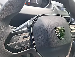 Used 2024 Peugeot Partner Professional Long White - Interior and Exterior details 17
