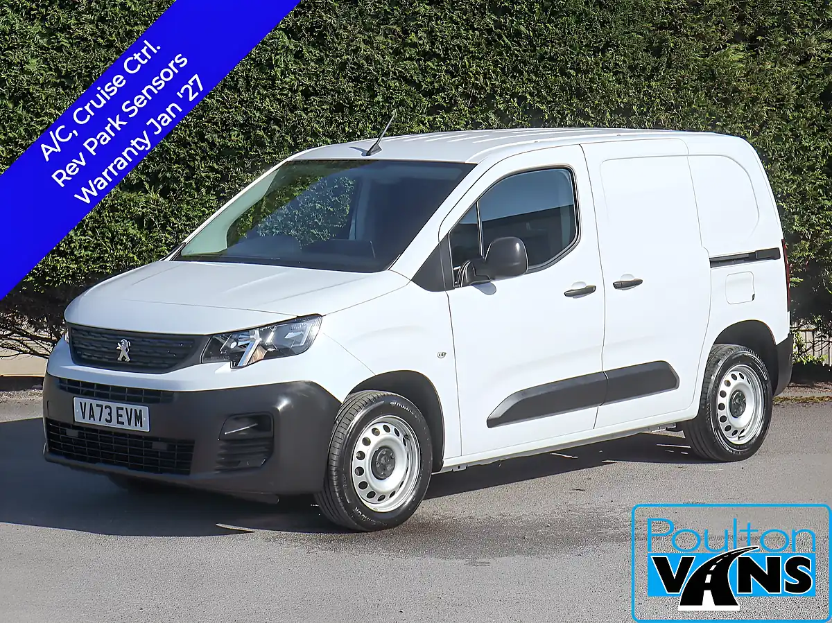 Used 2024 Peugeot Partner Professional Prem+ White - Front View