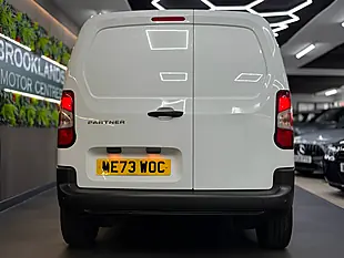 Used 2024 Peugeot Partner Professional Premium Plus L1 White - Interior and Exterior details 10
