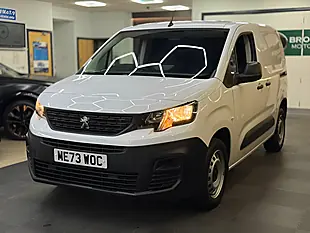 Used 2024 Peugeot Partner Professional Premium Plus L1 White - Interior and Exterior details 6
