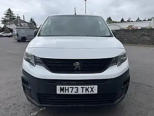 Used 2024 Peugeot Partner Professional Premium + White - Interior and Exterior details 2
