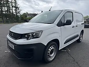 Used 2024 Peugeot Partner Professional Premium + White - Interior and Exterior details 3