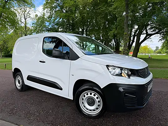 2024 Peugeot Partner Professional Premium 1.5 BlueHDi