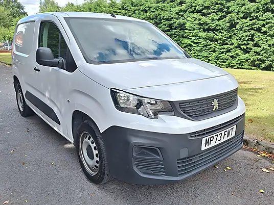 2024 Peugeot Partner Professional Premium 1.5 BlueHDi