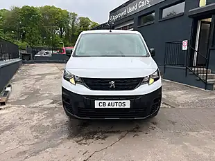 Used 2024 Peugeot Partner Professional Premium White - Interior and Exterior details 2