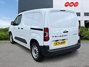 Used 2024 Peugeot Partner Professional Standard Ice White - Interior and Exterior details 5