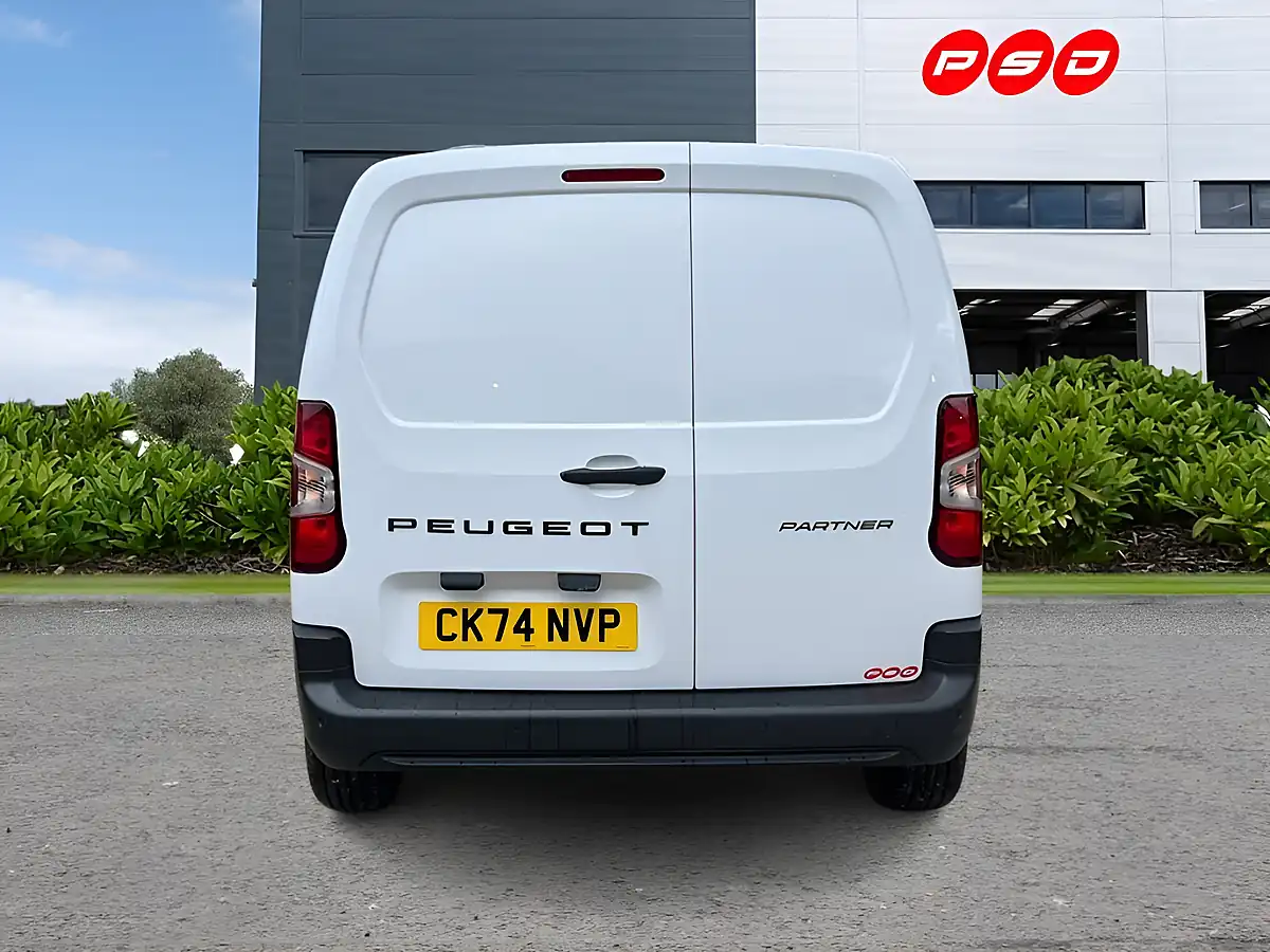 Used 2024 Peugeot Partner Professional Standard Ice White - Interior and Exterior details 6