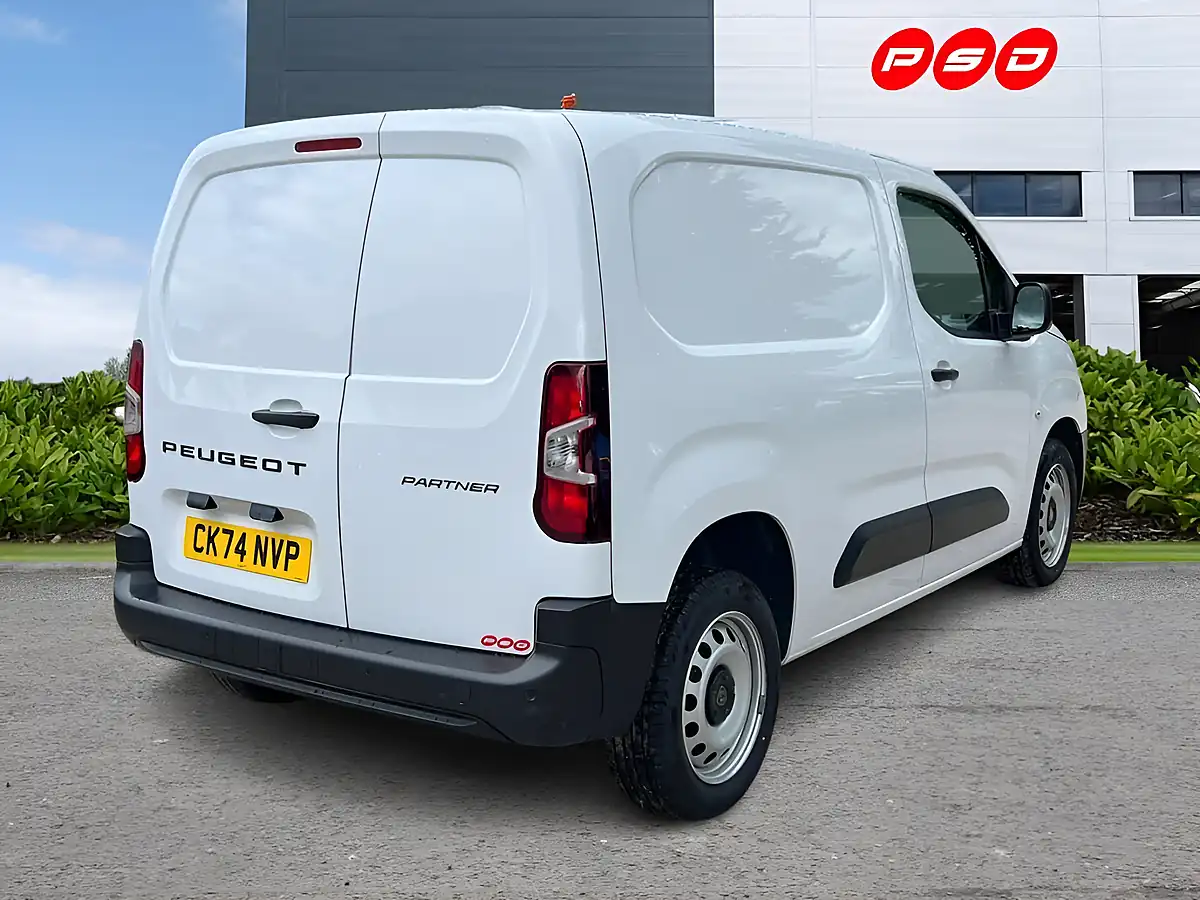 Used 2024 Peugeot Partner Professional Standard Ice White - Interior and Exterior details 7