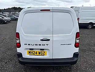 Used 2024 Peugeot Partner Professional Standard White - Interior and Exterior details 6