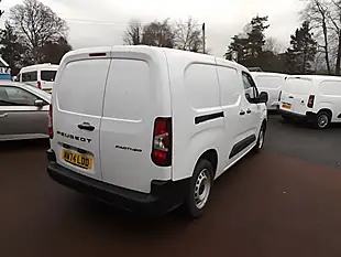 Used 2024 Peugeot Partner Professional White - Interior and Exterior details 10