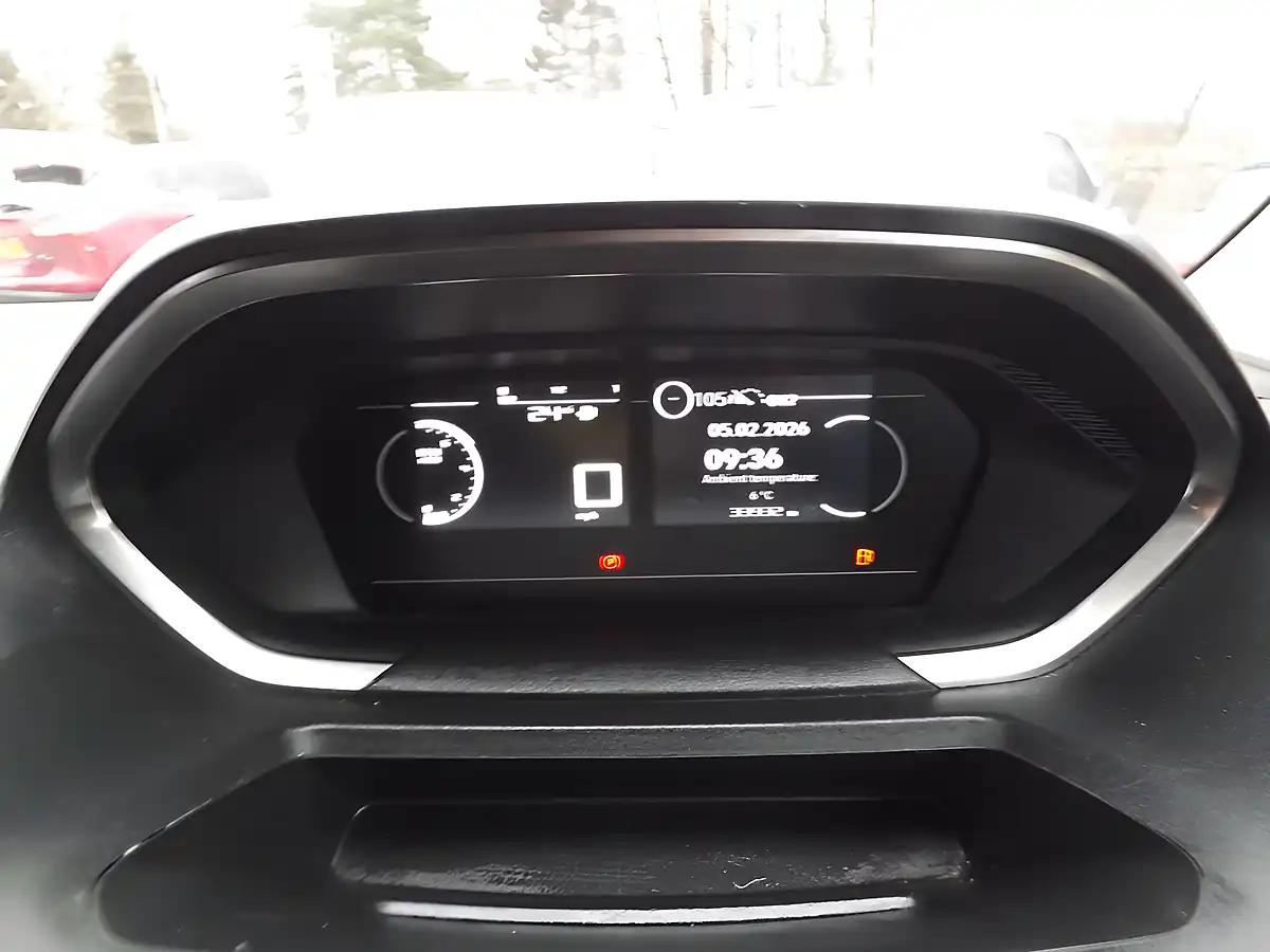 Used 2024 Peugeot Partner Professional White - Interior and Exterior details 14