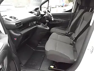 Used 2024 Peugeot Partner Professional White - Interior and Exterior details 5