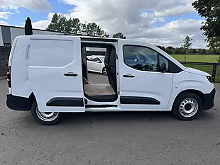 Used 2024 Peugeot Partner Professional White - Interior and Exterior details 12
