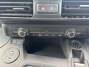 Used 2024 Peugeot Partner Professional White - Interior and Exterior details 16