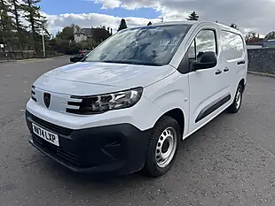 Used 2024 Peugeot Partner Professional White - Interior and Exterior details 5