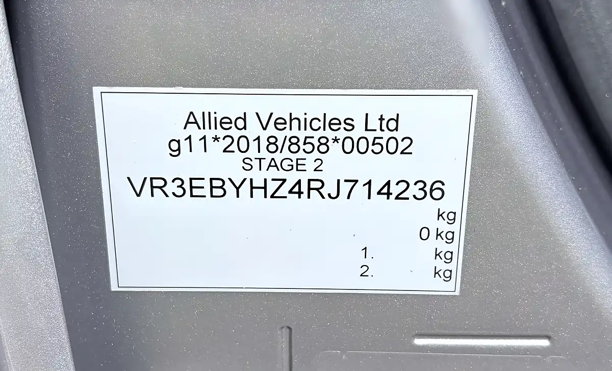 Used 2024 Peugeot Rifter Horizon GT Grey - Interior and Exterior details 12
