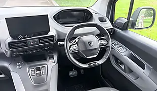 Used 2024 Peugeot Rifter Horizon GT Grey - Interior and Exterior details 9