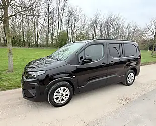 Used 2024 Peugeot Rifter Horizon Xl Rs+ Black - Interior and Exterior details 4