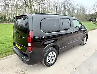 Used 2024 Peugeot Rifter Horizon Xl Rs+ Black - Interior and Exterior details 6