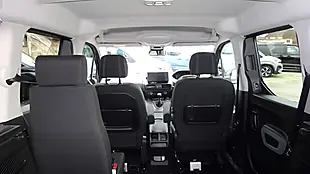 Used 2024 Peugeot Rifter Wheelchair Access Black - Interior and Exterior details 18
