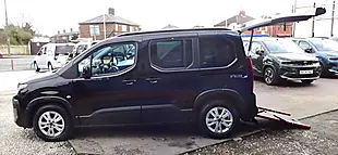 Used 2024 Peugeot Rifter Wheelchair Access Black - Interior and Exterior details 19