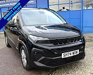 Used 2024 Peugeot Rifter Wheelchair Access Black - Interior and Exterior details 4