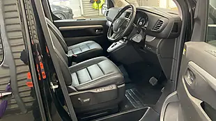 Used 2024 Peugeot Traveller Business Vip Long Black - Interior and Exterior details 13