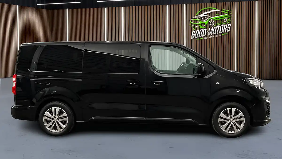 Used 2024 Peugeot Traveller Business Vip Long Black - Interior and Exterior details 5