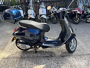 Used 2024 Piaggio Primavera Blue - Interior and Exterior details 2