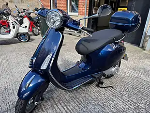 Used 2024 Piaggio Primavera Blue - Interior and Exterior details 6