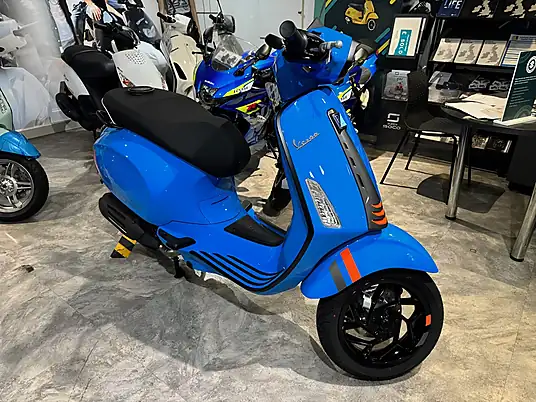 2024 Piaggio Vespa Sprint S 50 CVT